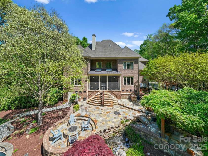 12627 Ninebark Trail, Charlotte, NC 28278.  MLS# CAR4241413, YatesRealty ID 6341. 