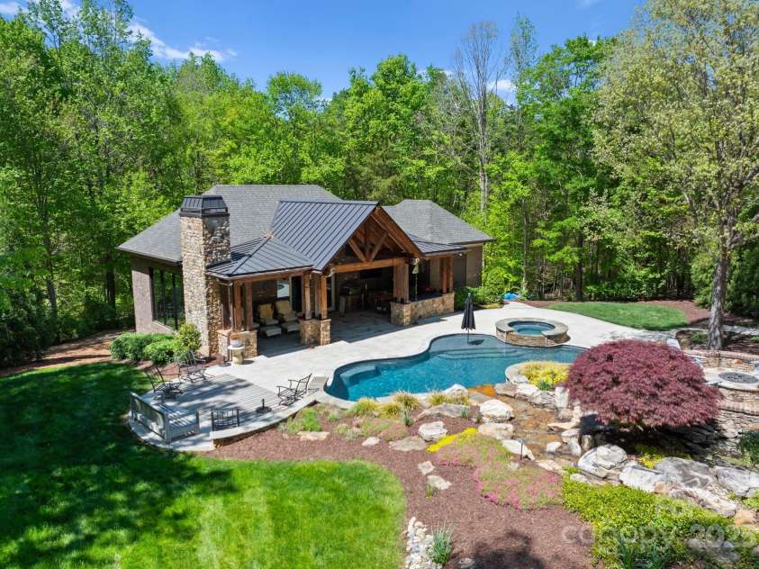 12627 Ninebark Trail, Charlotte, NC 28278.  MLS# CAR4241413, YatesRealty ID 6341. 