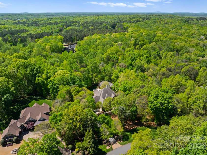 12627 Ninebark Trail, Charlotte, NC 28278.  MLS# CAR4241413, YatesRealty ID 6341. 