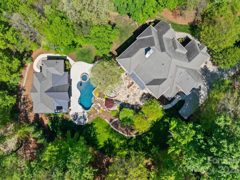 12627 Ninebark Trail, Charlotte, NC 28278.  MLS# CAR4241413, YatesRealty ID 6341. 