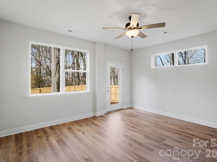 343 Gray Drive, Charlotte, NC 28213.  MLS# CAR4345553, YatesRealty ID 6341. 