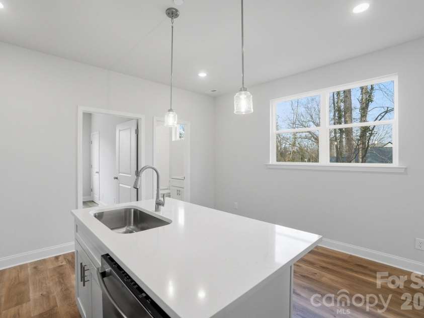 343 Gray Drive, Charlotte, NC 28213.  MLS# CAR4345553, YatesRealty ID 6341. 
