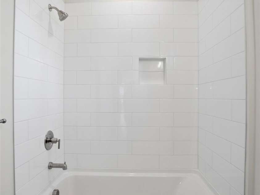 343 Gray Drive, Charlotte, NC 28213.  MLS# CAR4345553, YatesRealty ID 6341. 