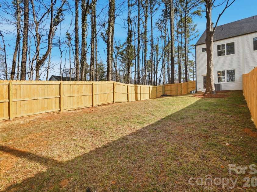 343 Gray Drive, Charlotte, NC 28213.  MLS# CAR4345553, YatesRealty ID 6341. 
