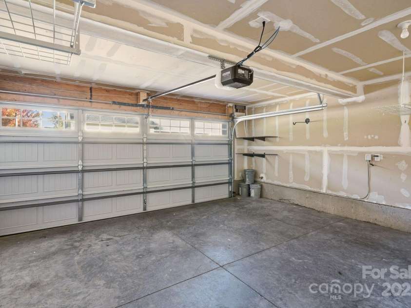 11705 Blessington Road, Huntersville, NC 28078.  MLS# CAR4315480, YatesRealty ID 6344. 