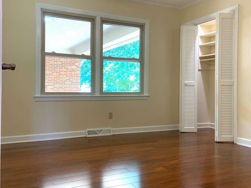 211 Worthington Street, Shelby, NC 28150.  MLS# CAR4243112, YatesRealty ID 6346. 2nd Bedroom