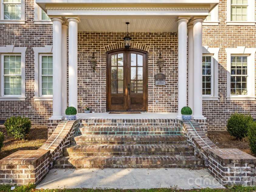 419 Greene Street, Cheraw, SC 29520.  MLS# CAR4343990, YatesRealty ID 6348. 