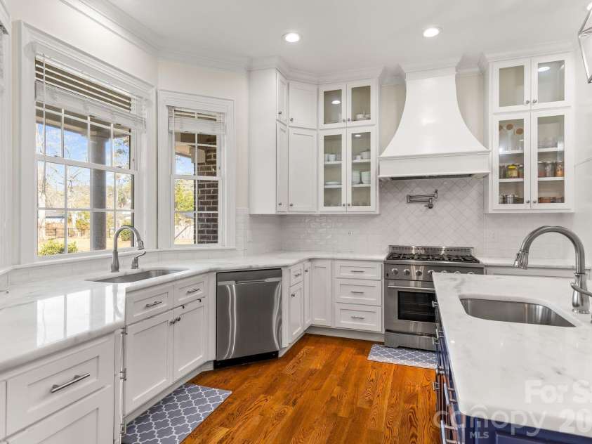 419 Greene Street, Cheraw, SC 29520.  MLS# CAR4343990, YatesRealty ID 6348. 
