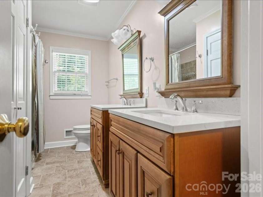 201 Poplar Street, Cheraw, SC 29520.  MLS# CAR4353189, YatesRealty ID 6350. 