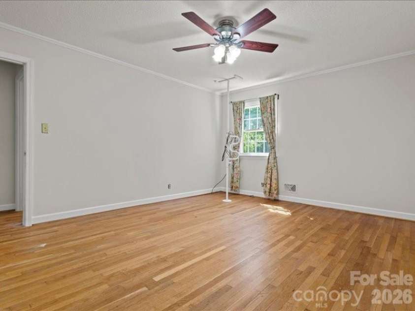 201 Poplar Street, Cheraw, SC 29520.  MLS# CAR4353189, YatesRealty ID 6350. 