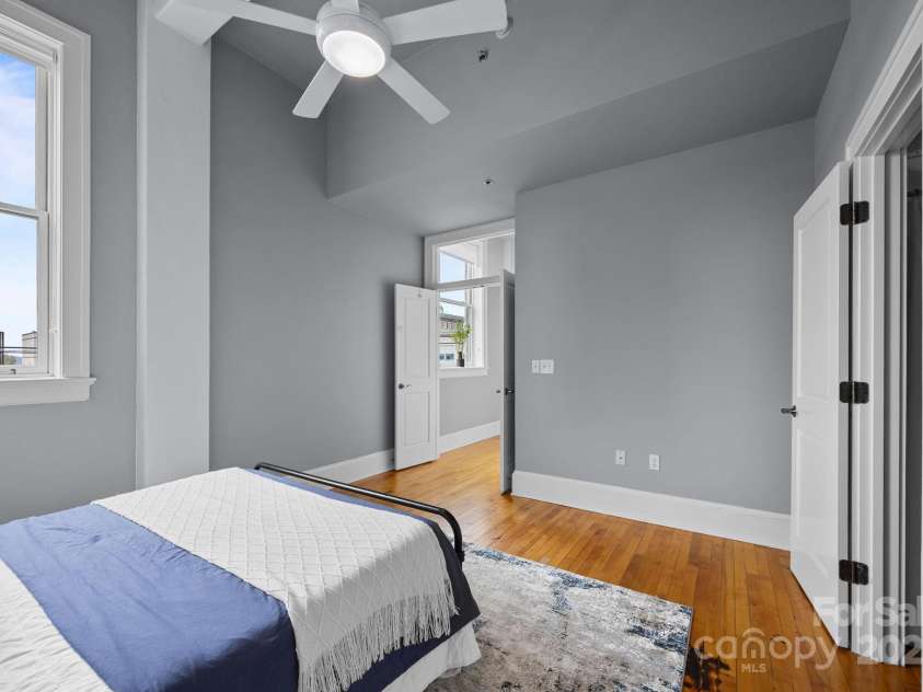 84 Walnut Street, Asheville, NC 28801.  MLS# CAR4243145, YatesRealty ID 6350. 
