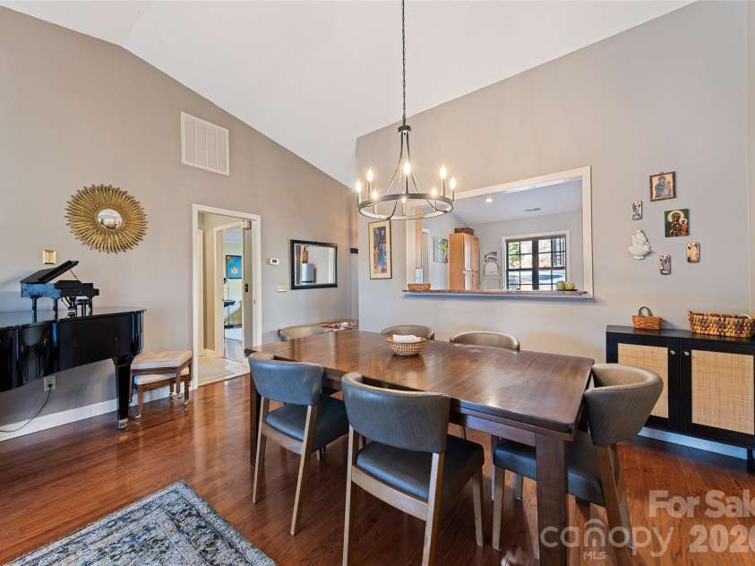 12 A Willow View Drive, Franklin, NC 28734.  MLS# CAR4337049, YatesRealty ID 6351. 
