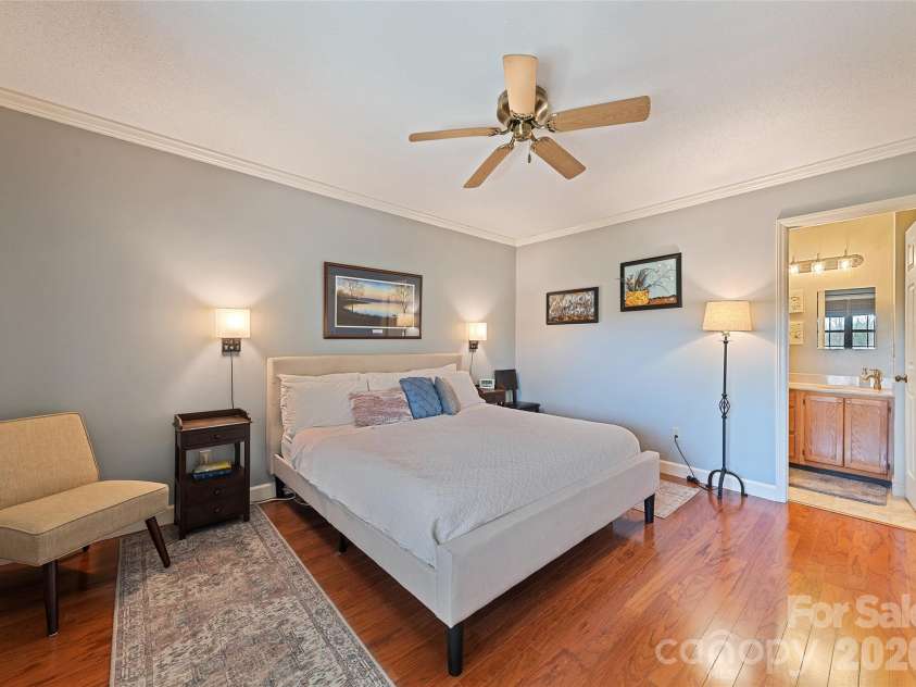 12 A Willow View Drive, Franklin, NC 28734.  MLS# CAR4337049, YatesRealty ID 6351. 