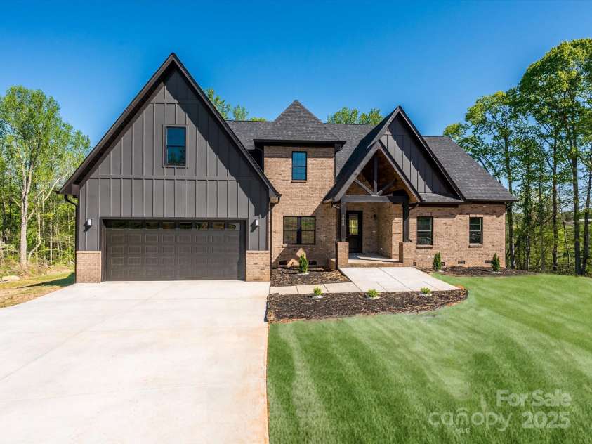 2008 Plain Field Drive, Bessemer City, NC 28016.  MLS# CAR4247282, YatesRealty ID 6353. 