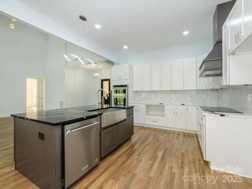 2008 Plain Field Drive, Bessemer City, NC 28016.  MLS# CAR4247282, YatesRealty ID 6353. 