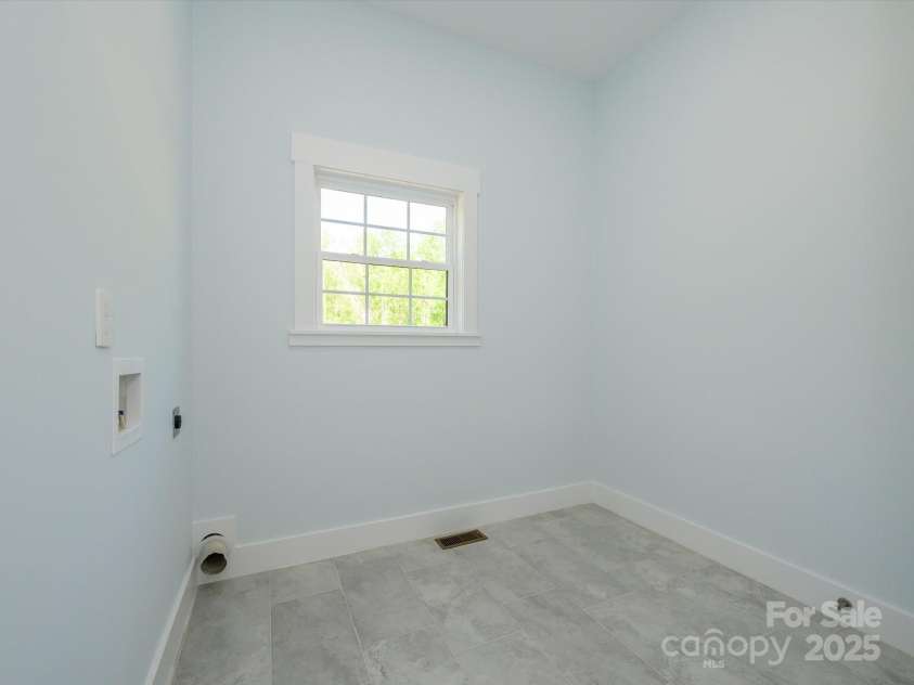 2008 Plain Field Drive, Bessemer City, NC 28016.  MLS# CAR4247282, YatesRealty ID 6353. 