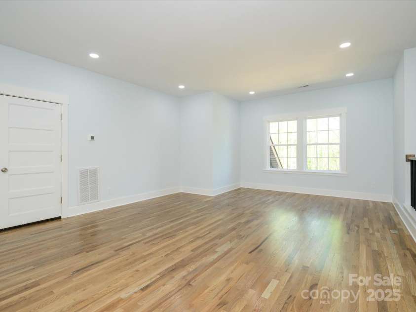 2008 Plain Field Drive, Bessemer City, NC 28016.  MLS# CAR4247282, YatesRealty ID 6353. 