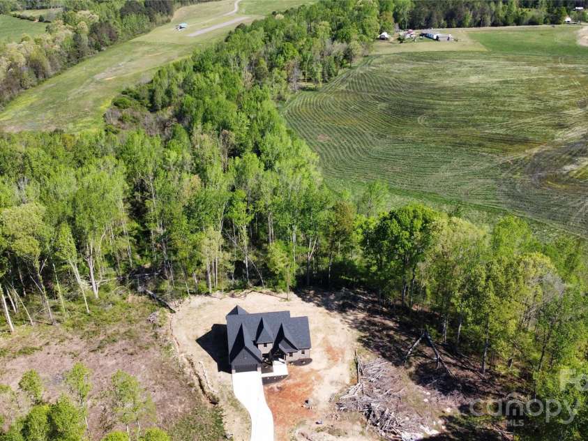 2008 Plain Field Drive, Bessemer City, NC 28016.  MLS# CAR4247282, YatesRealty ID 6353. 