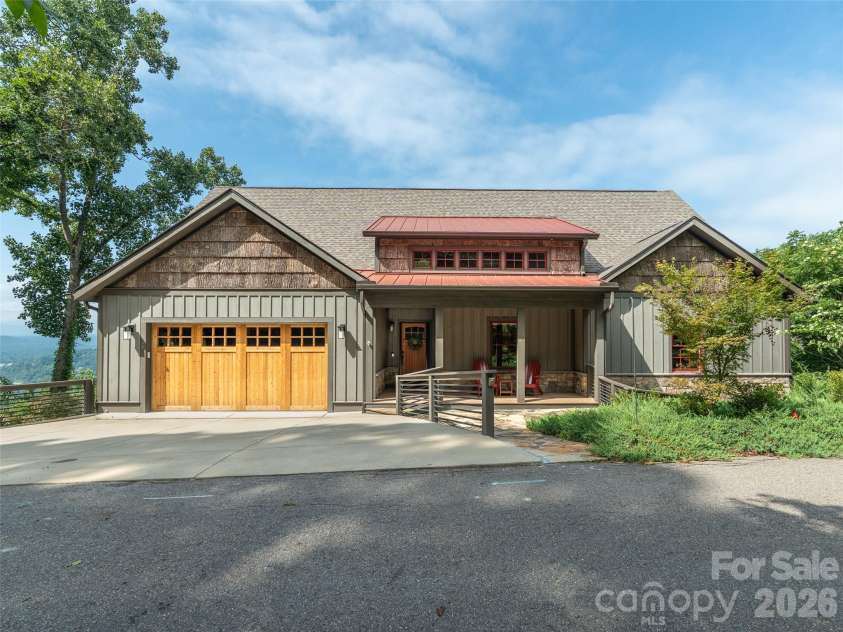 9 Soaring Hawk View, Asheville, NC 28804.  MLS# CAR4351587, YatesRealty ID 6354. 