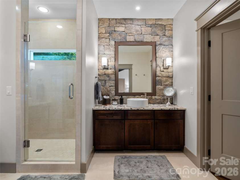 9 Soaring Hawk View, Asheville, NC 28804.  MLS# CAR4351587, YatesRealty ID 6354. Main: Primary Suite (sink 1)