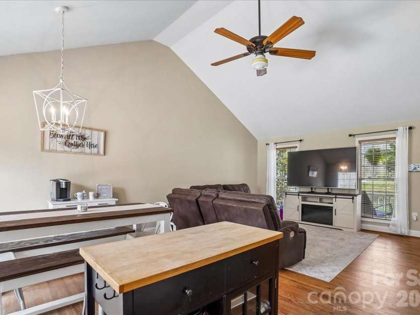 665 Edwards Road, Fort Lawn, SC 29714.  MLS# CAR4356538, YatesRealty ID 6356. 