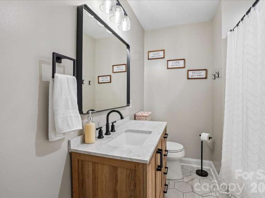 665 Edwards Road, Fort Lawn, SC 29714.  MLS# CAR4356538, YatesRealty ID 6356. 