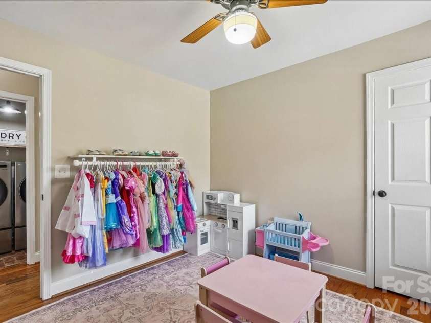 665 Edwards Road, Fort Lawn, SC 29714.  MLS# CAR4356538, YatesRealty ID 6356. 