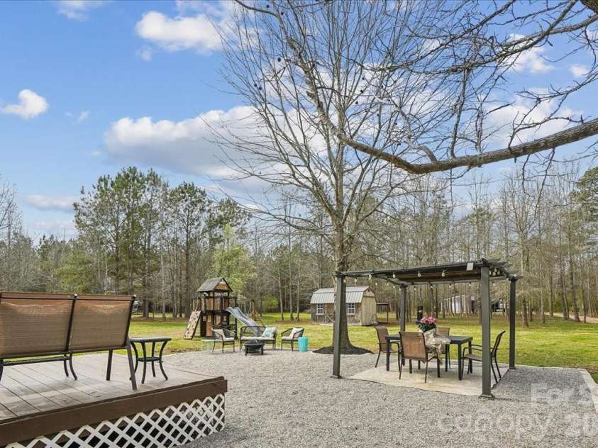 665 Edwards Road, Fort Lawn, SC 29714.  MLS# CAR4356538, YatesRealty ID 6356. 