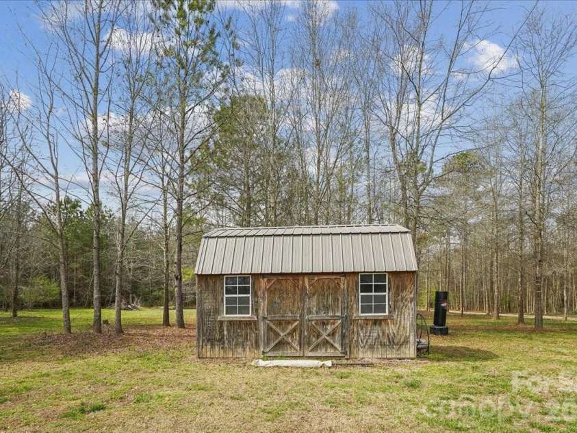 665 Edwards Road, Fort Lawn, SC 29714.  MLS# CAR4356538, YatesRealty ID 6356. 