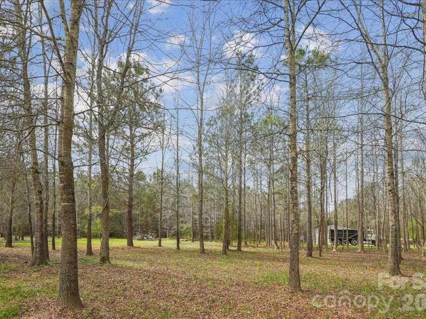 665 Edwards Road, Fort Lawn, SC 29714.  MLS# CAR4356538, YatesRealty ID 6356. 