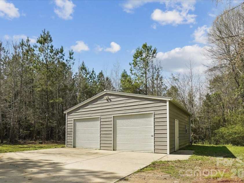 665 Edwards Road, Fort Lawn, SC 29714.  MLS# CAR4356538, YatesRealty ID 6356. 