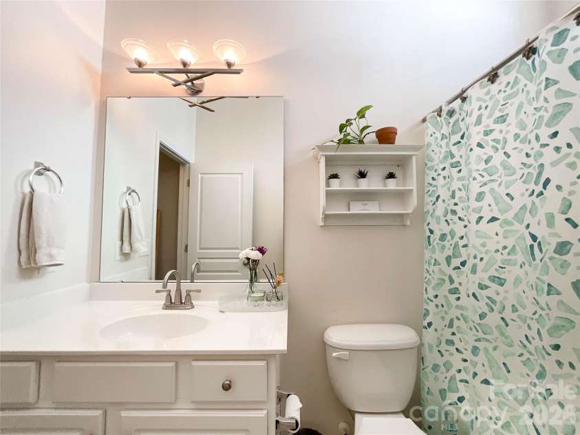 305 Sand Paver Way, Fort Mill, SC 29708.  MLS# CAR4344834, YatesRealty ID 6357. 