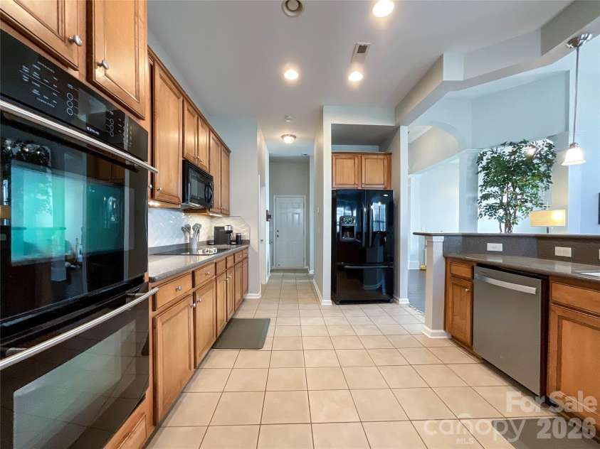 305 Sand Paver Way, Fort Mill, SC 29708.  MLS# CAR4344834, YatesRealty ID 6357. 