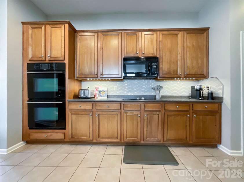 305 Sand Paver Way, Fort Mill, SC 29708.  MLS# CAR4344834, YatesRealty ID 6357. 