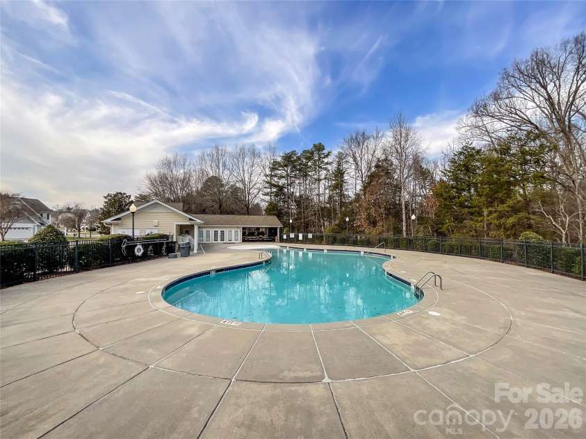 305 Sand Paver Way, Fort Mill, SC 29708.  MLS# CAR4344834, YatesRealty ID 6357. 
