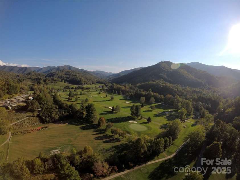 445 Country Club Drive, Canton, NC 28716.  MLS# CAR4240266, YatesRealty ID 6357. Springdale Resort Golf