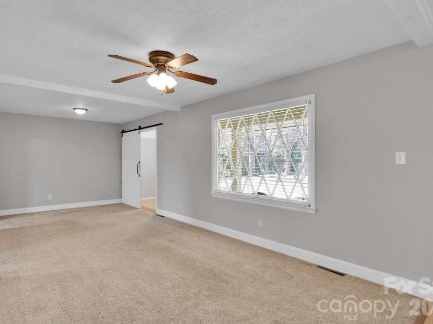 518 Melton Street, Chester, SC 29706.  MLS# CAR4357226, YatesRealty ID 6360. 