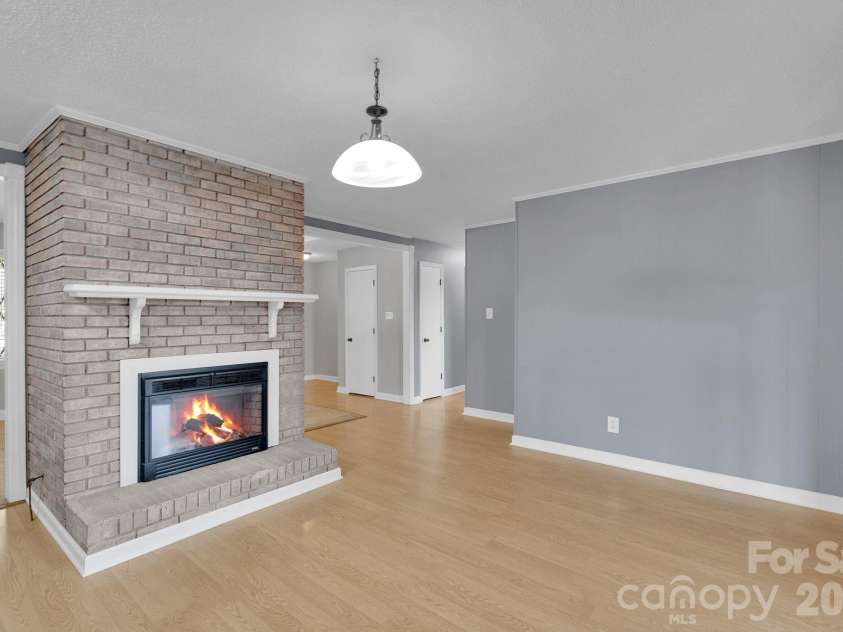 518 Melton Street, Chester, SC 29706.  MLS# CAR4357226, YatesRealty ID 6360. 