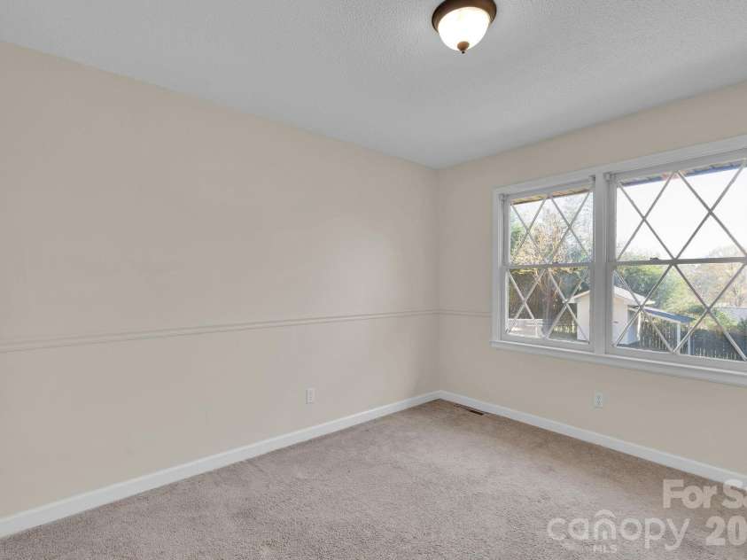 518 Melton Street, Chester, SC 29706.  MLS# CAR4357226, YatesRealty ID 6360. 