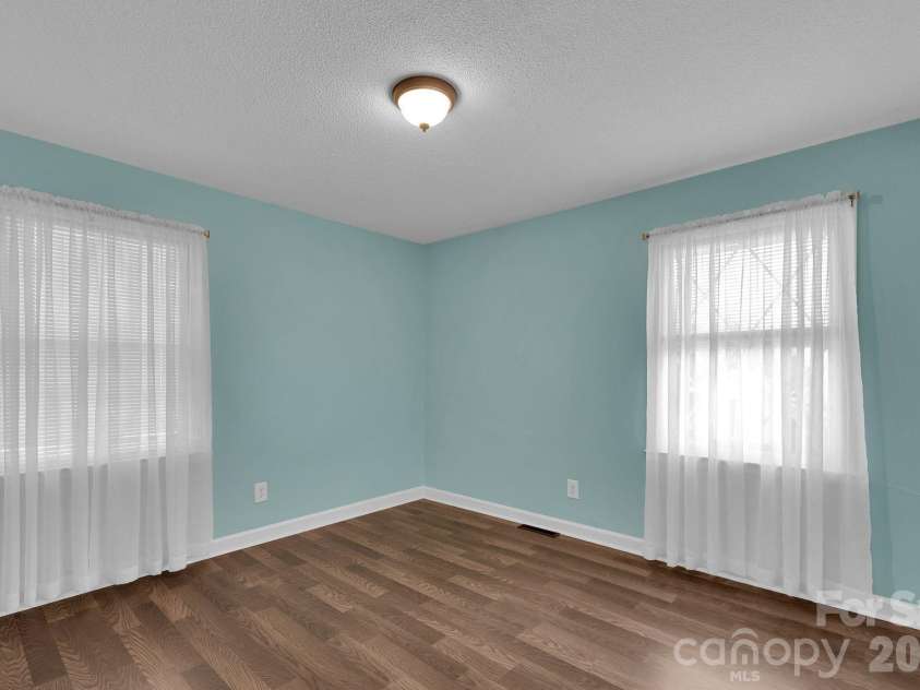 518 Melton Street, Chester, SC 29706.  MLS# CAR4357226, YatesRealty ID 6360. 