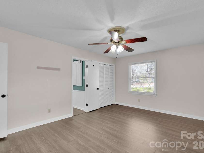 518 Melton Street, Chester, SC 29706.  MLS# CAR4357226, YatesRealty ID 6360. 