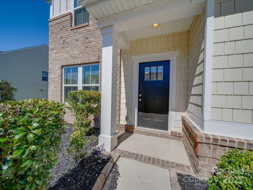 1210 Longwall Lane, Matthews, NC 28104.  MLS# CAR4248160, YatesRealty ID 6362. 