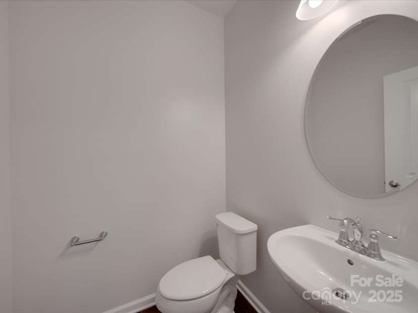 1210 Longwall Lane, Matthews, NC 28104.  MLS# CAR4248160, YatesRealty ID 6362. 