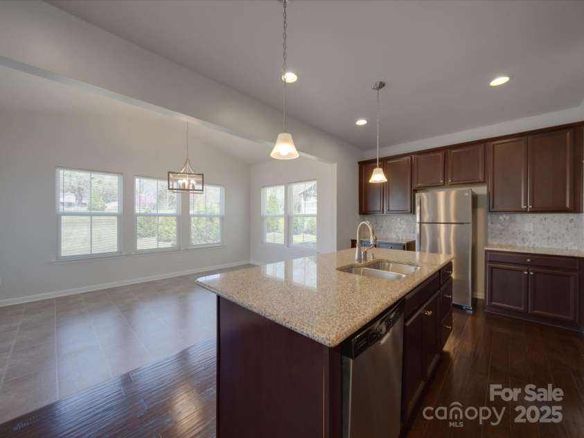 1210 Longwall Lane, Matthews, NC 28104.  MLS# CAR4248160, YatesRealty ID 6362. 