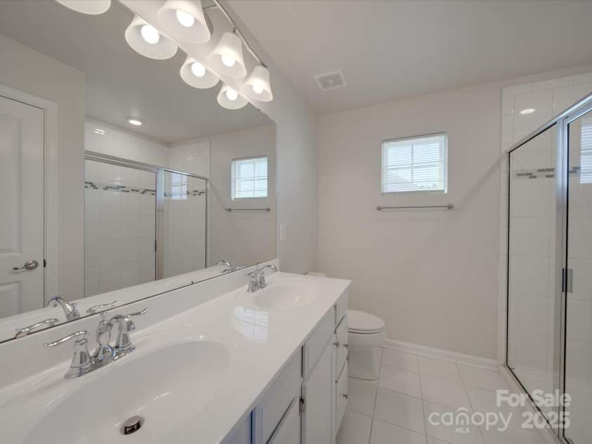 1210 Longwall Lane, Matthews, NC 28104.  MLS# CAR4248160, YatesRealty ID 6362. 