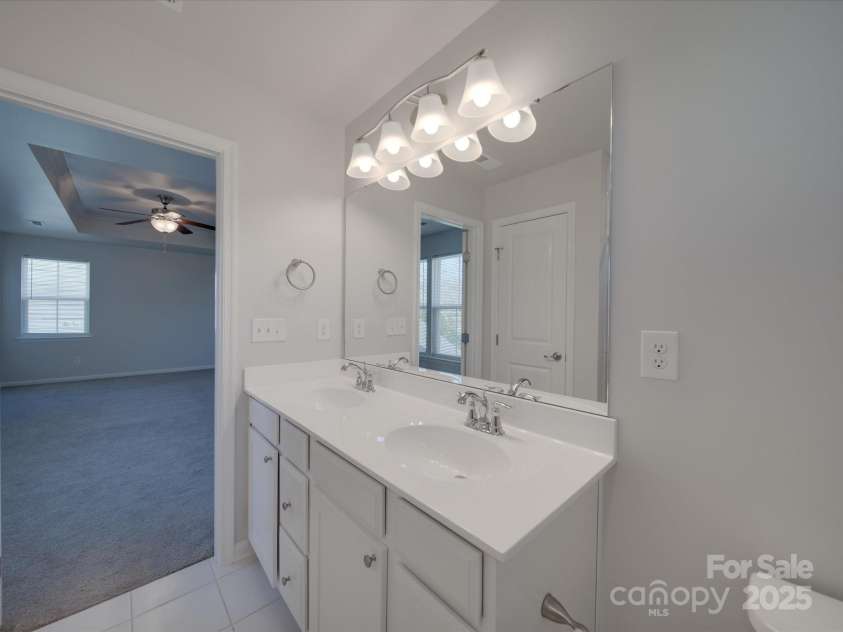 1210 Longwall Lane, Matthews, NC 28104.  MLS# CAR4248160, YatesRealty ID 6362. 