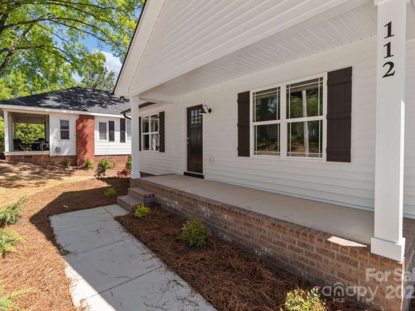 112 Cleveland Avenue, Albemarle, NC 28001.  MLS# CAR4248120, YatesRealty ID 6363. 