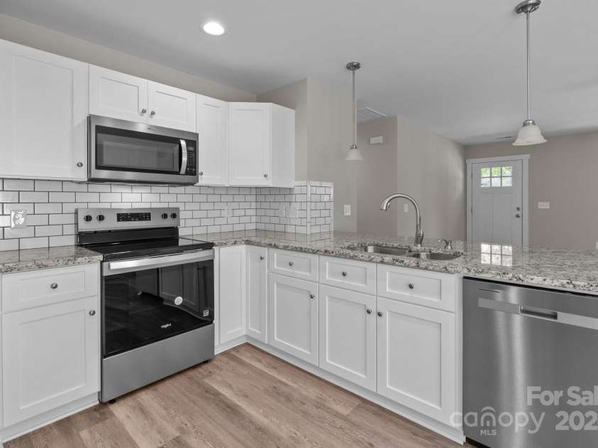 112 Cleveland Avenue, Albemarle, NC 28001.  MLS# CAR4248120, YatesRealty ID 6363. 