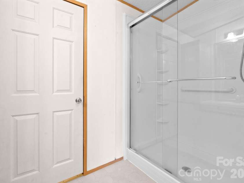 3435 Nelson Lane, Morganton, NC 28655.  MLS# CAR4338713, YatesRealty ID 6363. 