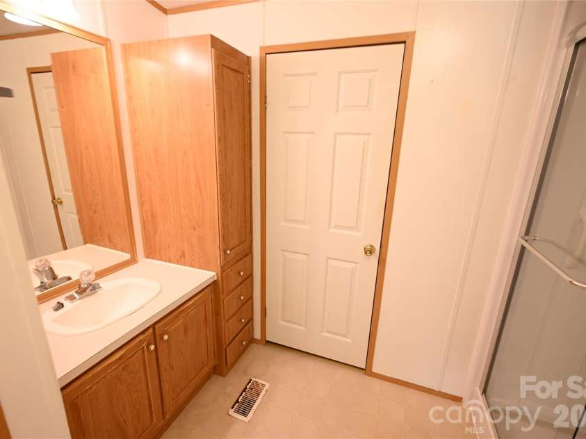 3435 Nelson Lane, Morganton, NC 28655.  MLS# CAR4420562, YatesRealty ID 6363. 